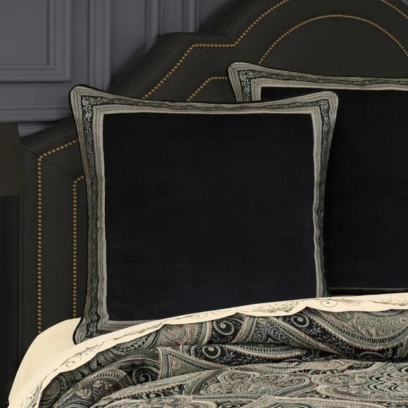 J. Queen New York Cascade Glacier Velvet Euro Sham 26" X 26" Black Blue Gold - Picture 2 of 9